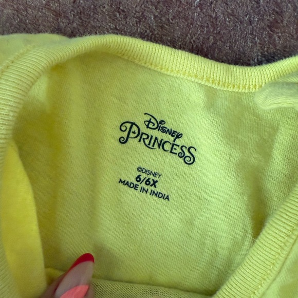 Disney Belle Yellow and White short/tank Set 6/6x - Picture 2 of 3